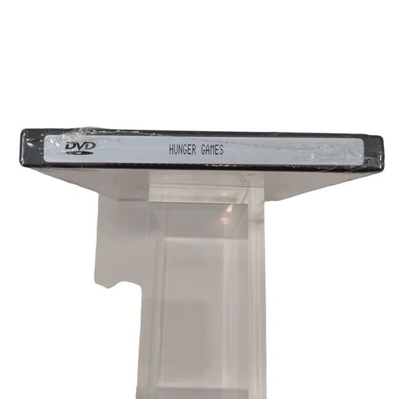 The Hunger Games DVD 2 Disc and Digital Copy Wide Screen NWT - Picture 2 of 10